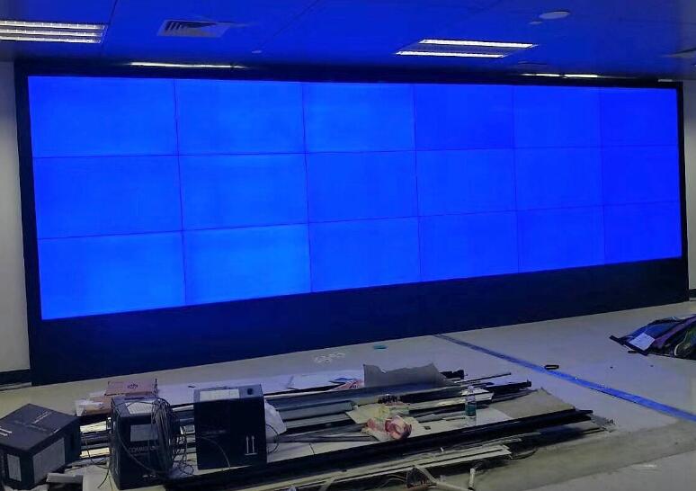 拼接屏物理拼縫是單邊還是雙邊