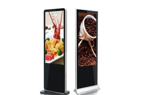 立式液晶廣告機(jī)